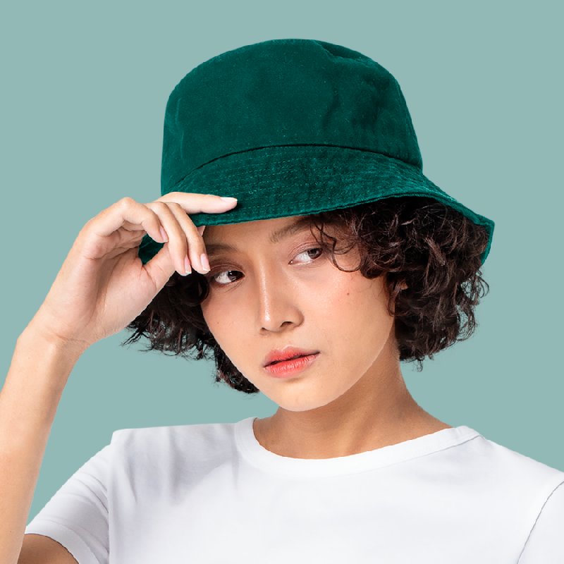 Bucket hat najnowszy krzyk mody